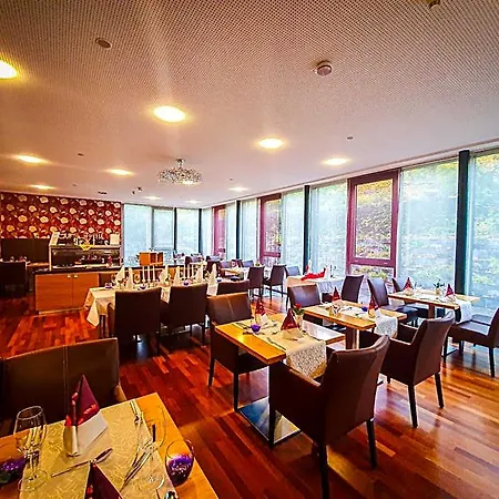 Dappers Wellness Szálloda 4*